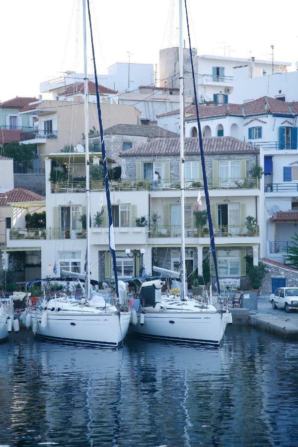 Bed and Breakfast Mourayio Ermioni Exterior foto