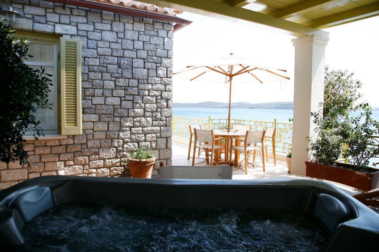 Bed and Breakfast Mourayio Ermioni Exterior foto